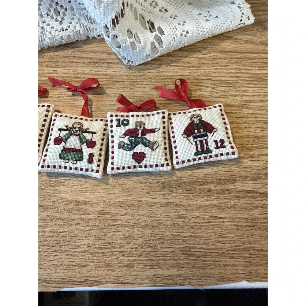 Twelve Days of Christmas cross-stitch ornaments - Picture 7 of 9